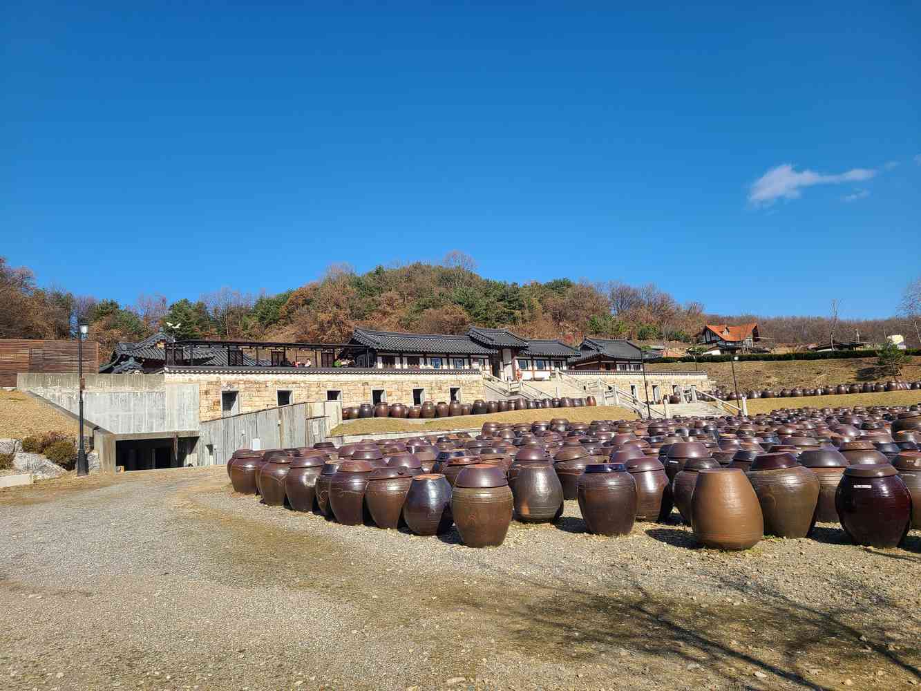 세라비 한옥카페 전경