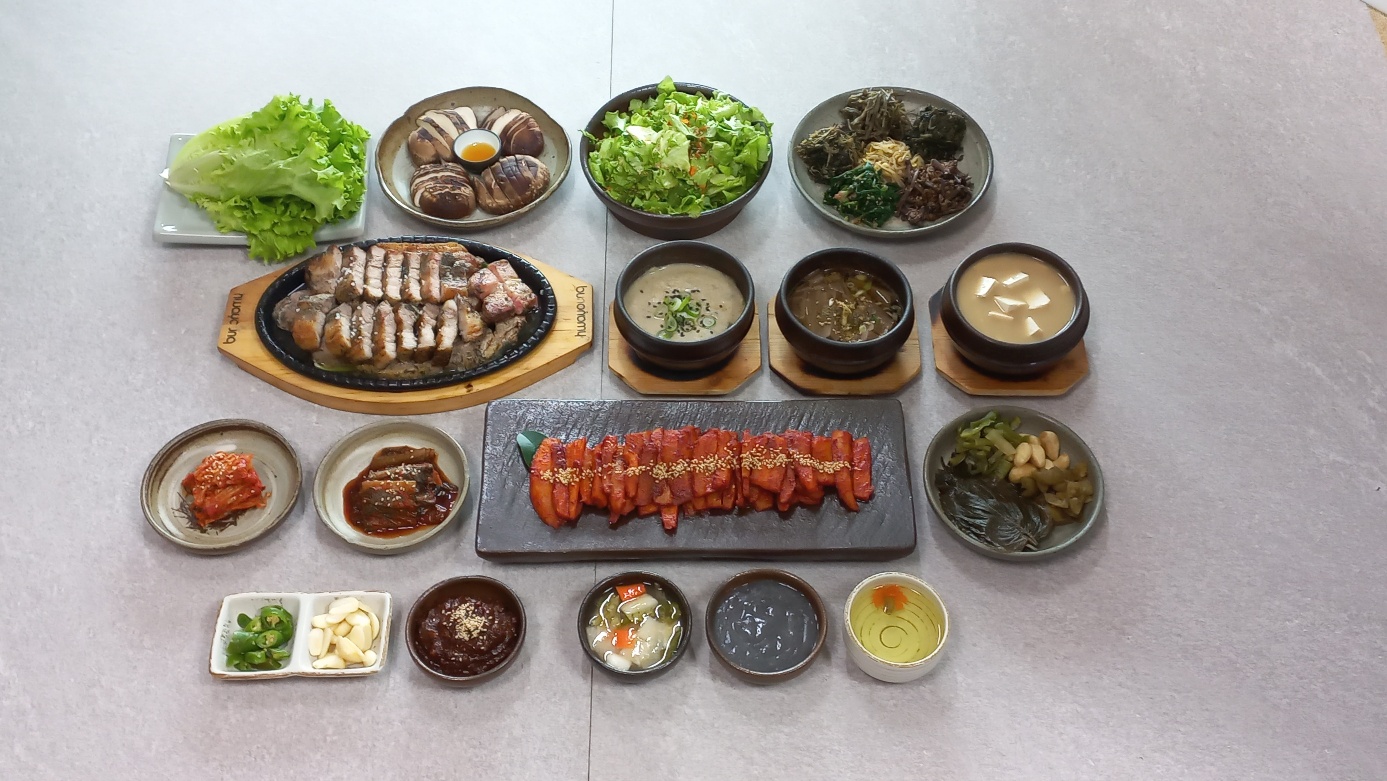 동몽원 내부