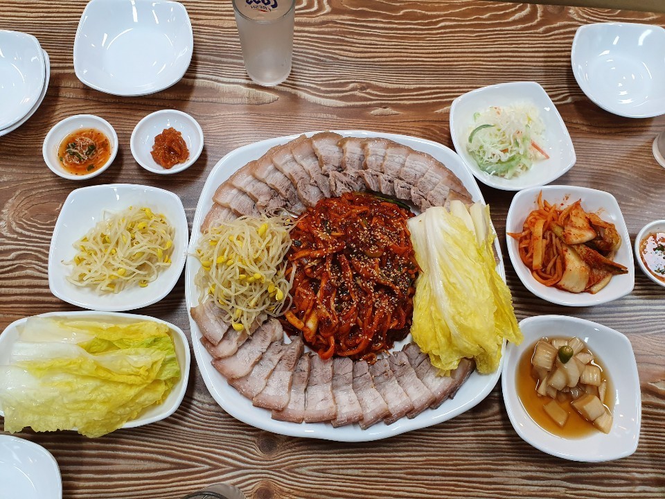 한올국수&오징어보쌈 전경